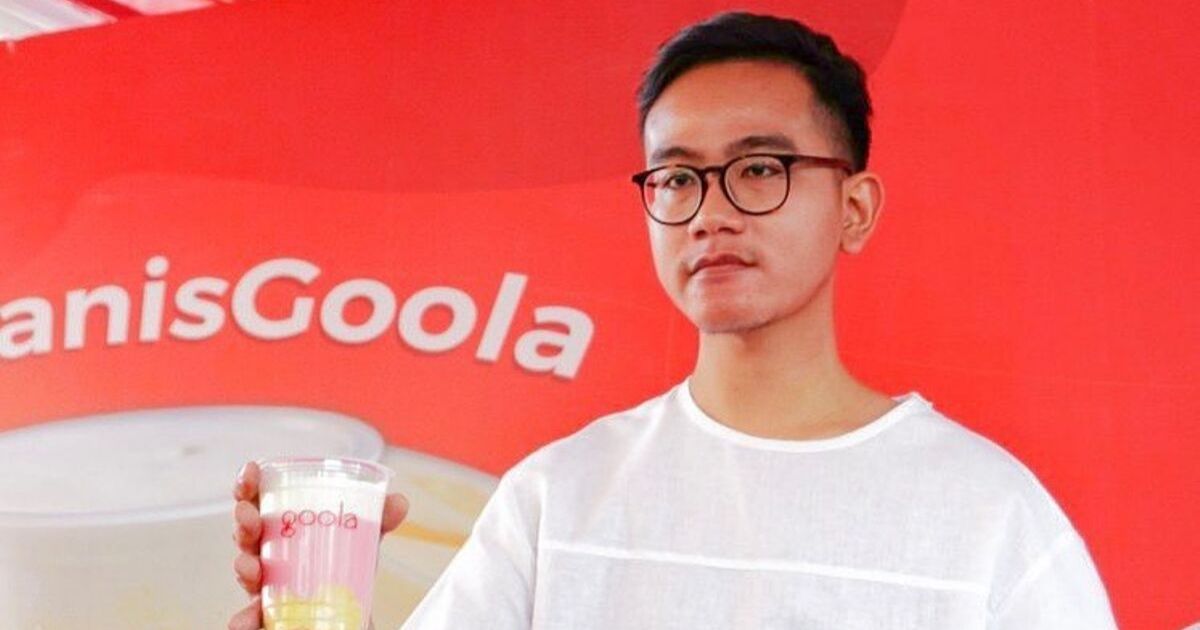 Gibran Rakabuming Raka, President Jokowi’s eldest son, recently announced that he will hand over his F&B businesses to his younger brother Kaesang Pangarep. Photo: Instagram/@goola.id