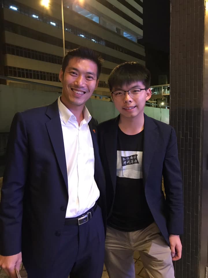 Future Forward Party’s leader Thanathorn Juangroongruangkit poses for a photo with Joshua Wong in Hong Kong. Photo; Joshua Wong / FB