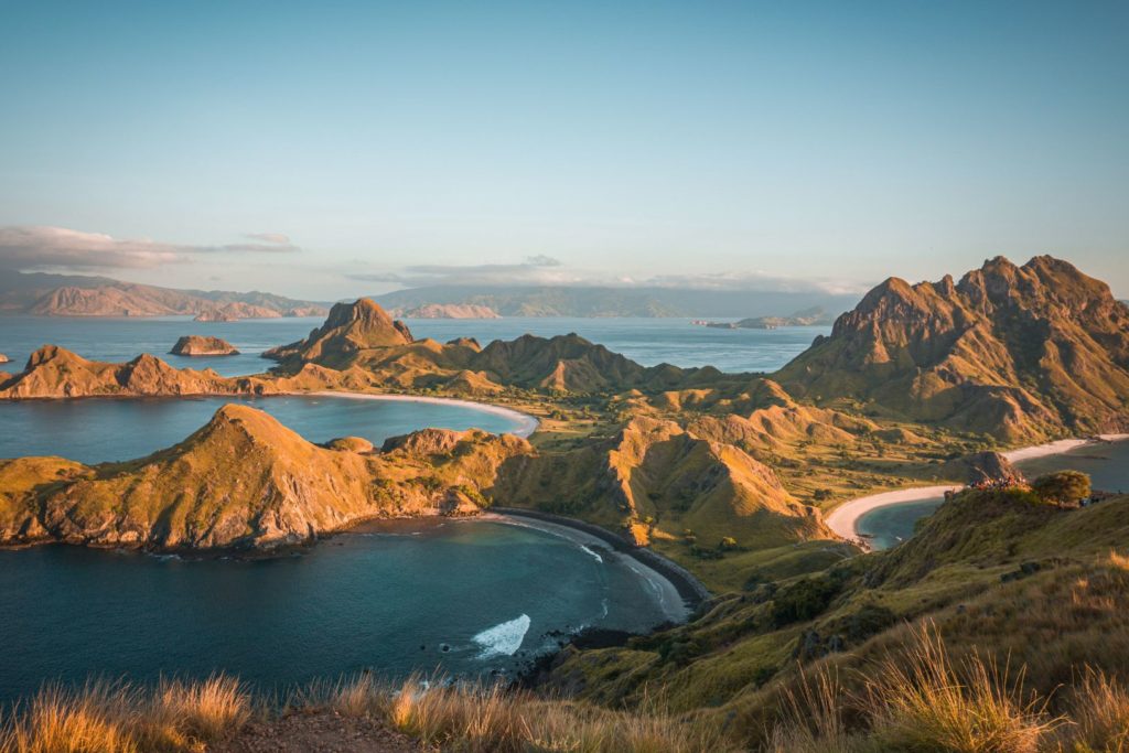With US$1,000 pass, foreign tourists can visit Komodo National Park all year long