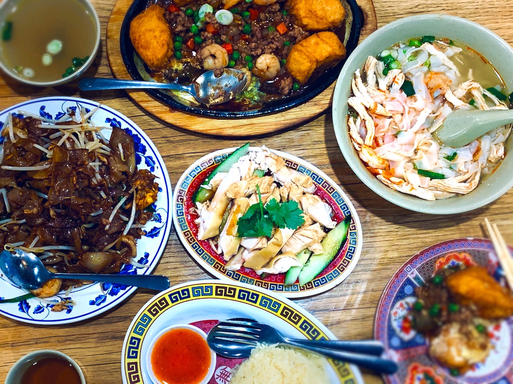 The Coconuts Guide to the Best Malaysian Food in NYC: Where to find authentic nasi lemak, mee goreng, laksa, bee hoon, teh tarik and more | Coconuts
