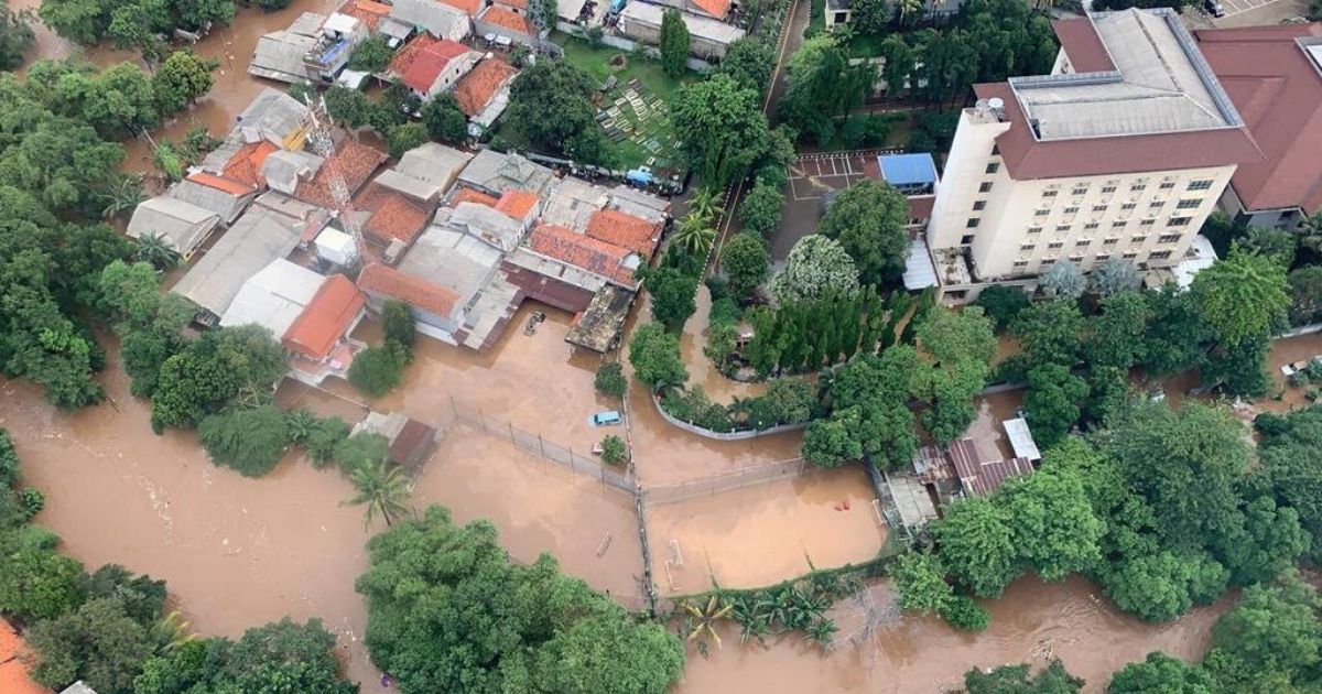 The floods inundated thousands of homes and buildings across Jakarta, both in poor and wealthy neighborhoods. Photo: National Disaster Mitigation Agency (BNPB)