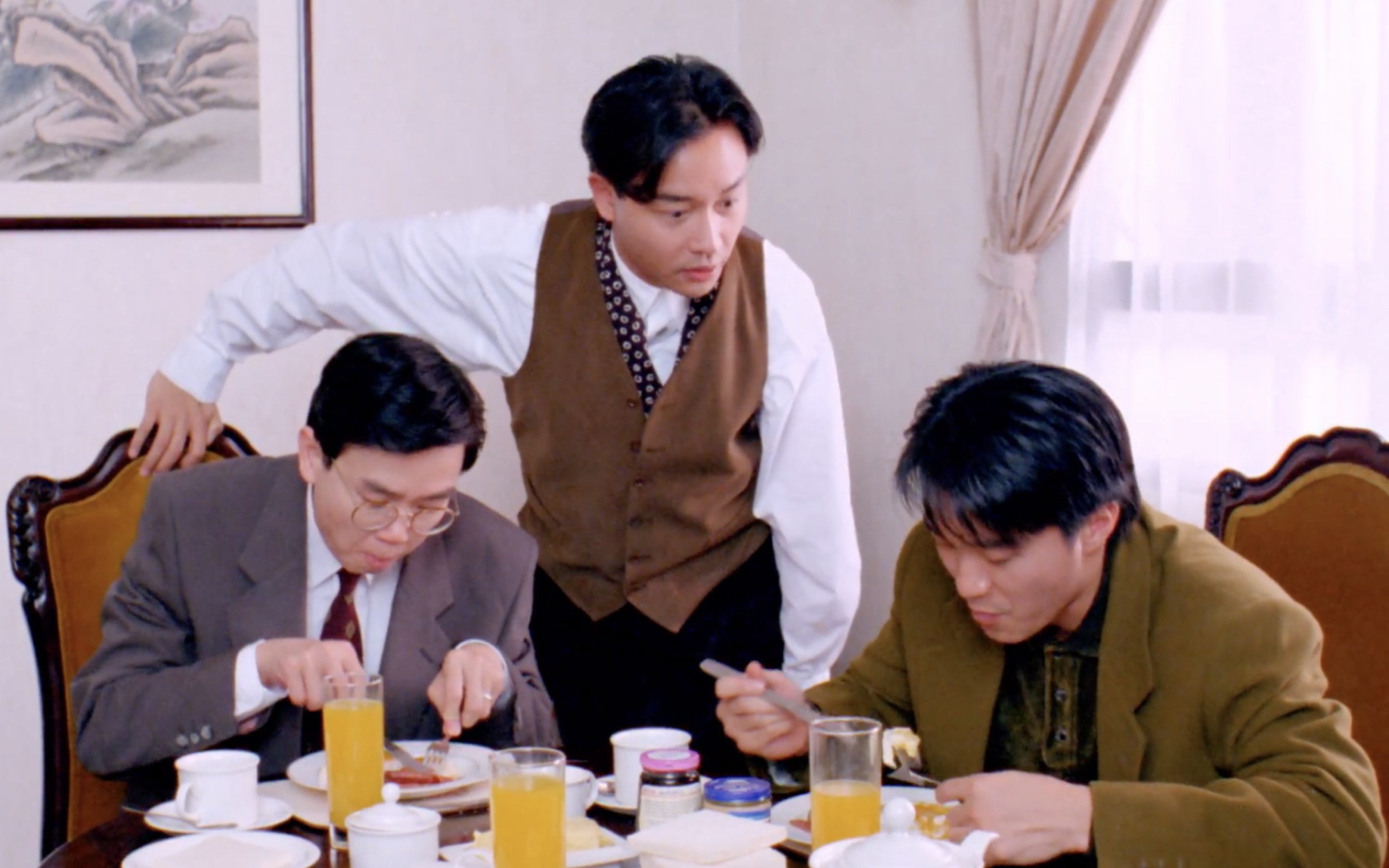 Stephen Chow, Leslie Cheung and Raymond Wong star as three hapless brothers in Chinese New Year comedy All’s Well Ends Well. Screengrab via YouTube.