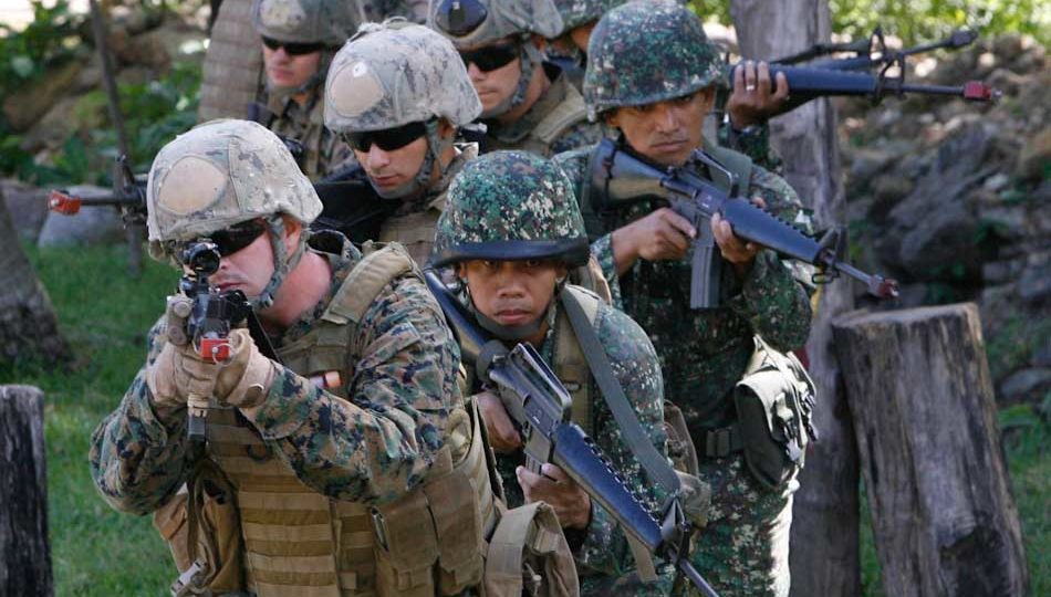 American and Filipino soldiers during a joint military exercise. Photo: ABS-CBN News