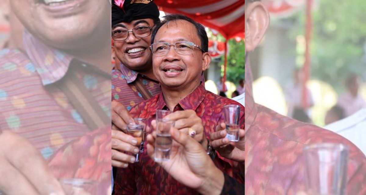Bali Governor Wayan Koster at an event in Denpasar celebrating the newly issued regulation on Wednesday. Photo: Istimewa via Detik