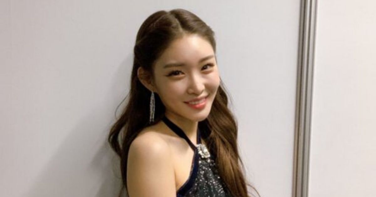 K-pop singer Chungha has canceled her appearance at this week’s Head In The Clouds music and arts festival in Jakarta, after two of her staff members were confirmed to have been infected by the novel coronavirus upon their return from Italy. Photo: Twitter/@CHUNGHA_MNHent