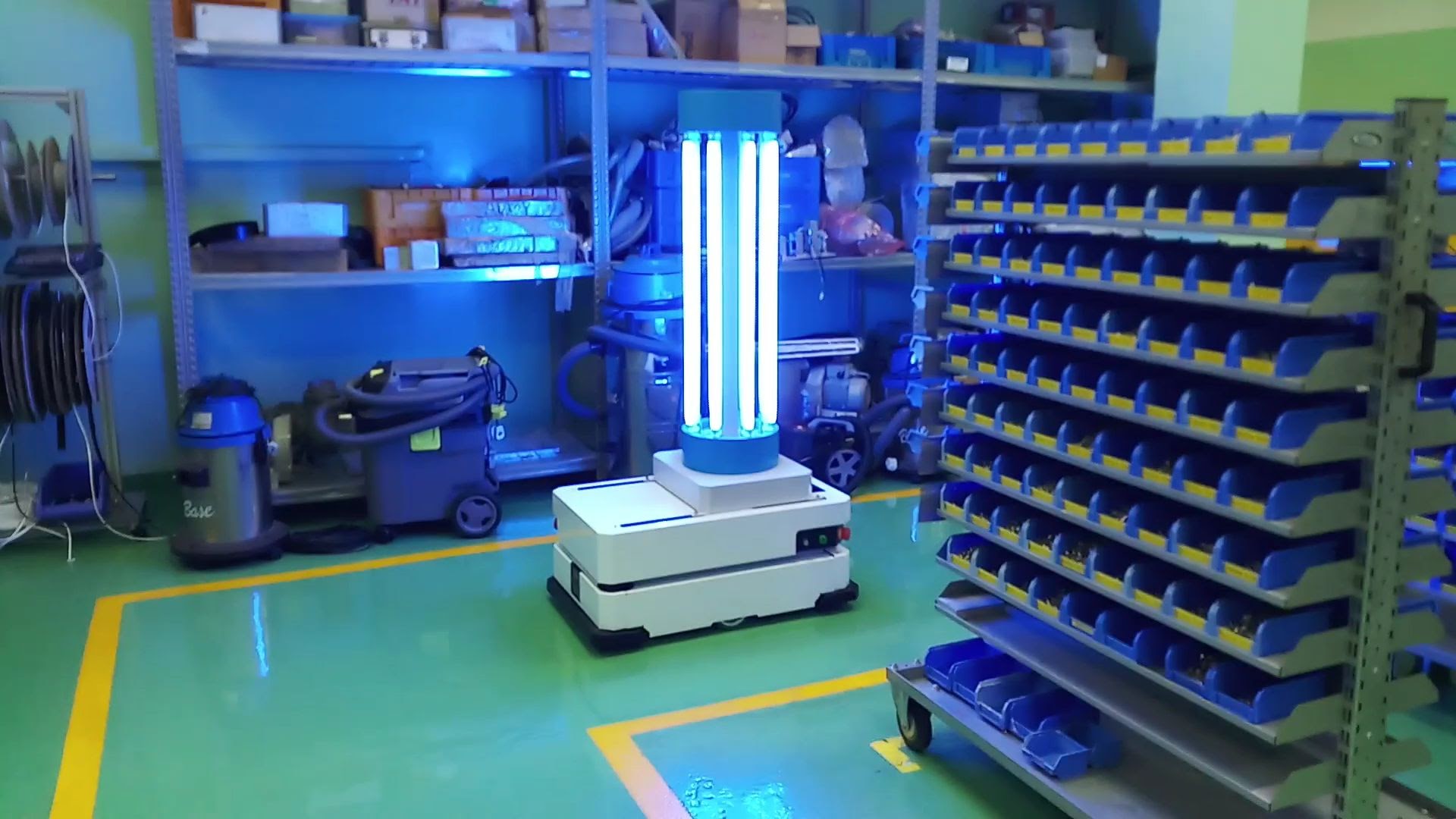 UV Disinfection Autonomous Mobile Robot by Digital Safety. Photo: DiSa