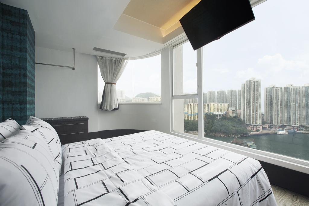 A harbor-facing room at the hotel where the defendant WAS quarantining until he decided to leg it to Shenzhen. Photo: Ovolo Hotels