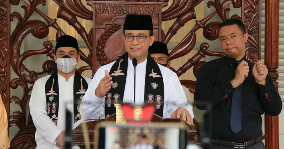 Jakarta Governor Anies Baswedan at a press conference on May 22, 2020. Photo: Instagram/@dkijakarta