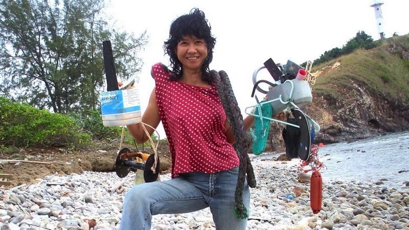 Eco Artist Pom creates art with plastic waste collected from Phuket’s beaches. Photo: Prasopsuk Lerdviriyapiti