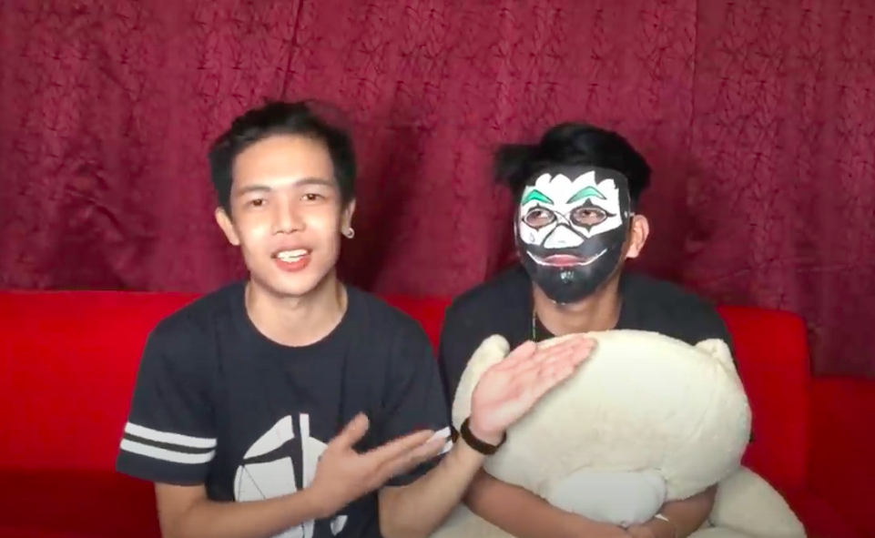 Xander Ford at left, introducing his boyfriend Jerick Fernandez <i></noscript>Screengrab from Ford’s YouTube Video</i>