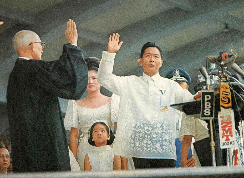 The late Ferdinand Marcos being sworn into office on Dec. 30, 1969 <i></noscript>Photo: Presidential Museum and Library / Wikicommons</i>