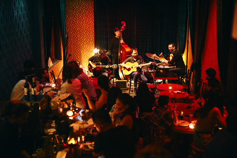 Musicians play at what was formerly FooJohn Building on Charoen Krung. Photo: FooJohn Jazz Club