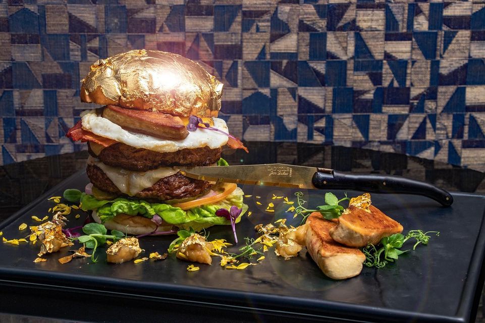 ‘The Real 460 Golden Burger’ by Banyan Tree KL. Photo: Banyan Tree Kuala Lumpur/Facebook
