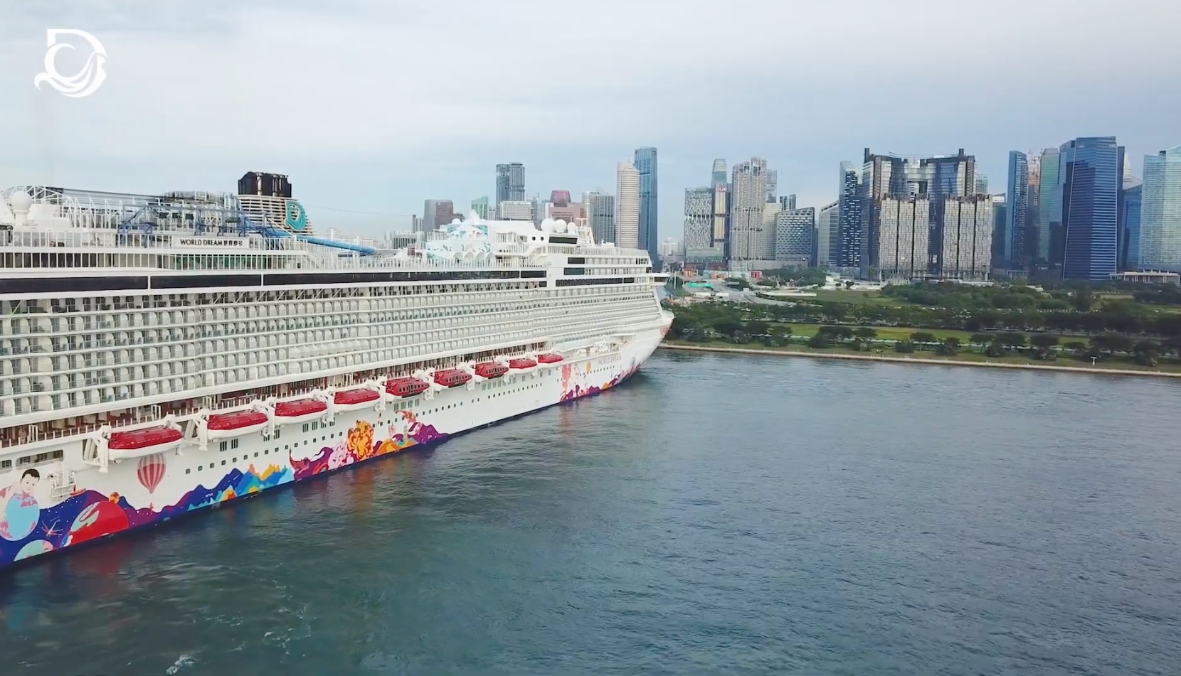 An image from a Dream Cruise video of its World Dream ship arriving at Singapore. Image: Dream Cruises/YouTube
