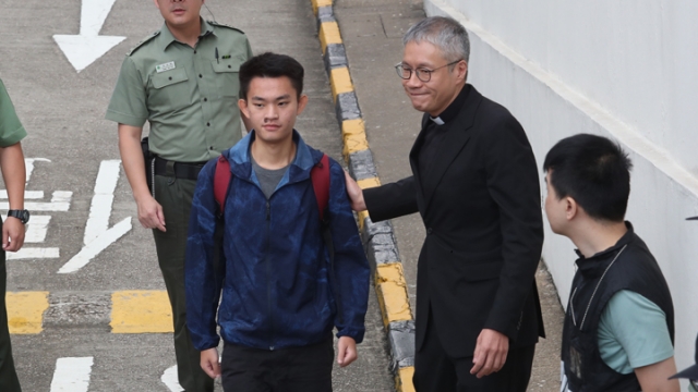Murder suspect Chan Tong-kai’s application for a Taiwanese visa was reportedly denied. Photo via Apple Daily