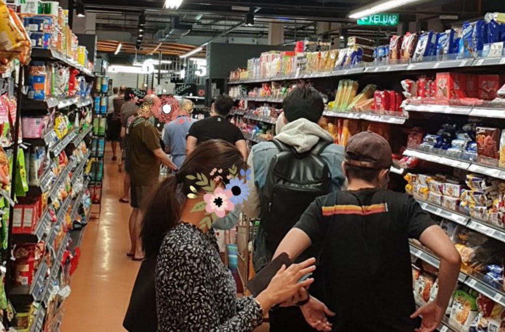Shoppers at the snack aisle in Village Grocer at Cyberjaya. Photo: Twt_Cyberjaya/Twitter