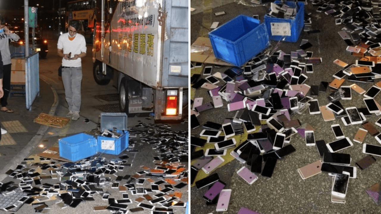 The accident left the iPhones scattered on Hung To Road in Ngau Tau Kok on Dec. 28, 2020. Photo via Apple Daily.