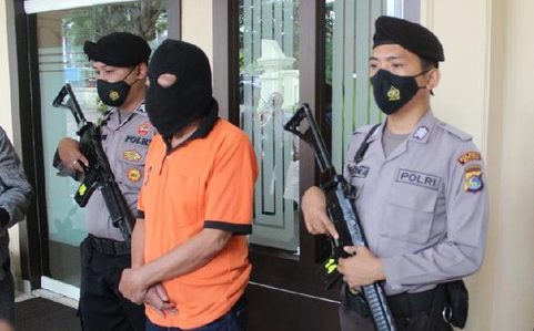 Police initially identified the suspect by his initials AA, but local media outlets have since revealed that the 65-year-old man is Ali Ahmad. Photo: Istimewa via Detik