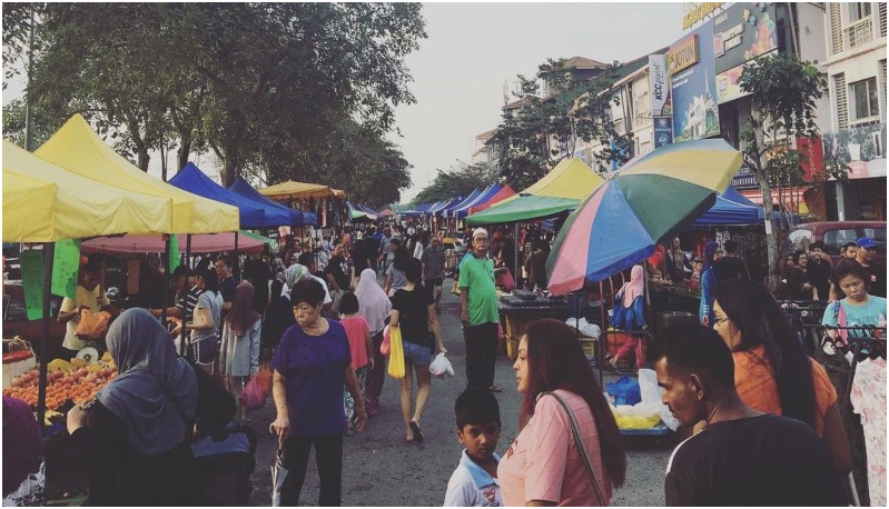 Pasar Malam Setia Alam. Photo: Ssrshah/Instagram