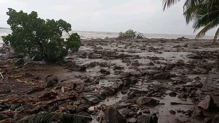 Tropical cyclone Seroja triggered deadly flash floods and landslides in Nusa Tenggara islands and neighboring East Timor. Photo: BNPB