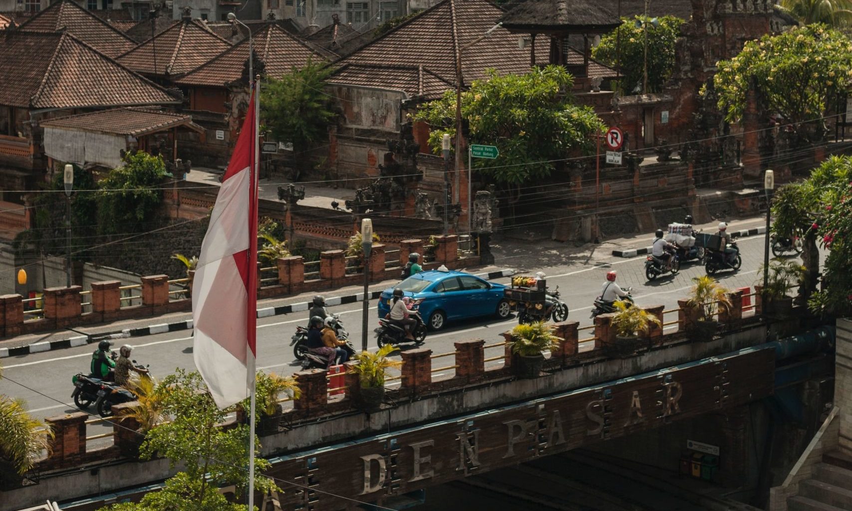 A scene taken in Denpasar city. Photo: Unsplash/Dendy Darma