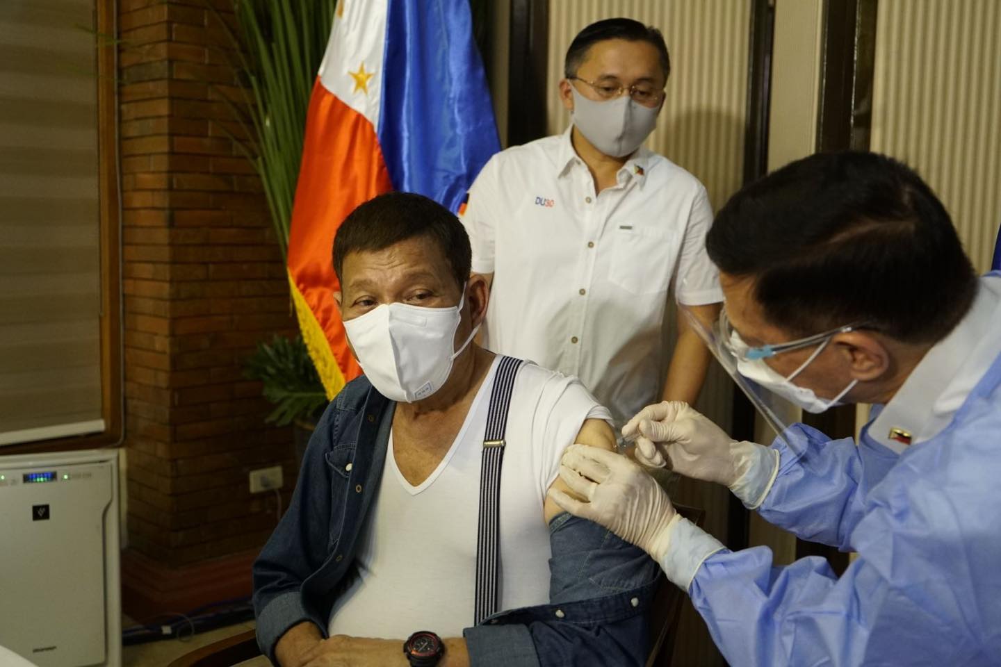 President Rodrigo Duterte receives the Sinopharm vaccine. Photo: Christopher “Bong” Go/FB