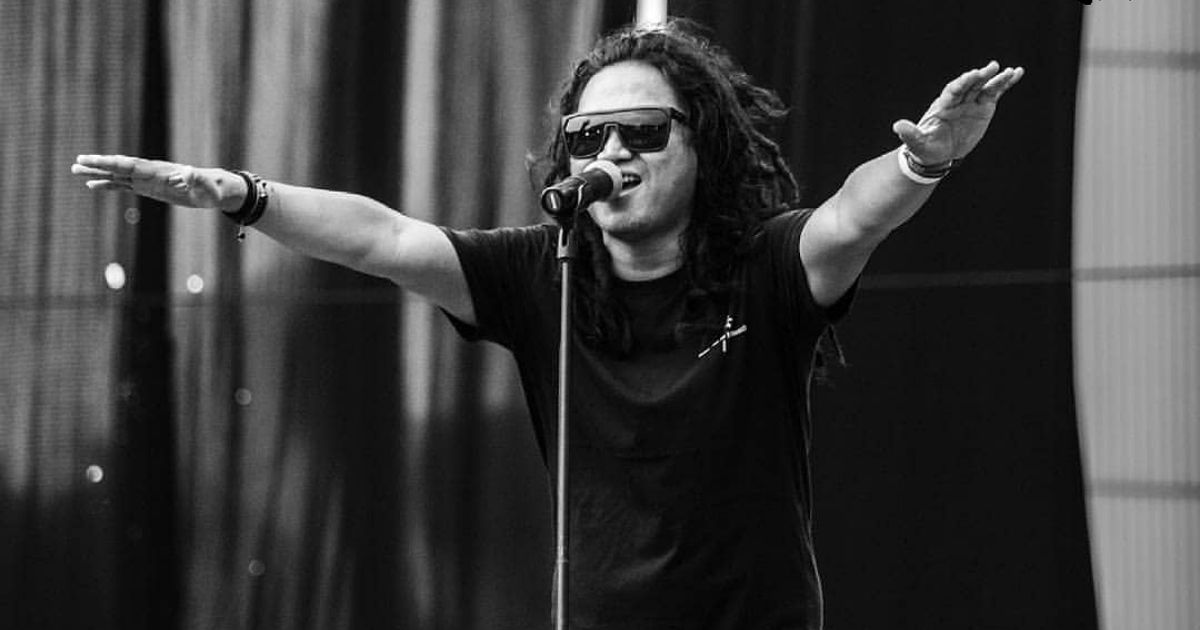 Steven Nugraha Kaligis AKA Tepeng, the vocalist of reggae band Steven & Coconuttreez, passed away this morning (June 22, 2021). He was 46 years old. Photo: Instagram/@stevenjam_official