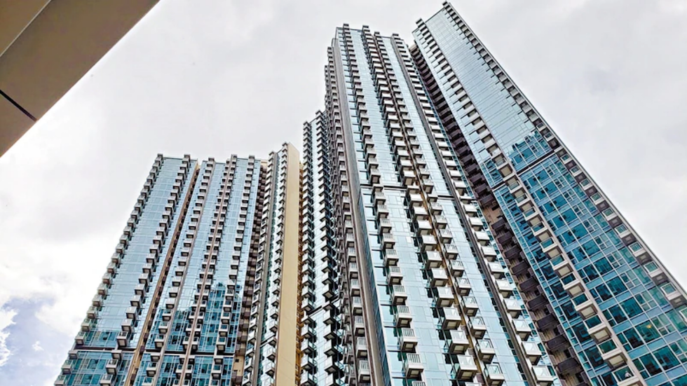 The second Grand Central flat that will be given away if Hong Kong meets the property group’s vaccination rate threshold is larger and worth more than the first.  Photo: Apple Daily