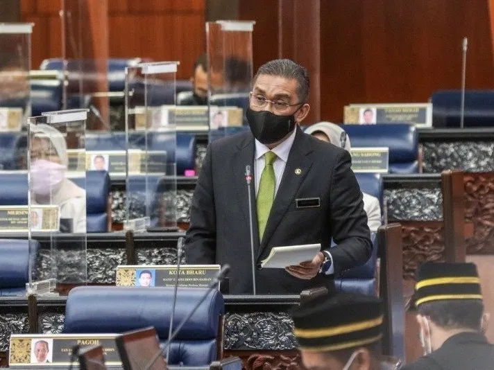 Law Minister Takiyuddin Hassan in parliament. Photo: Kementerian Dalam Negeri / Facebook
