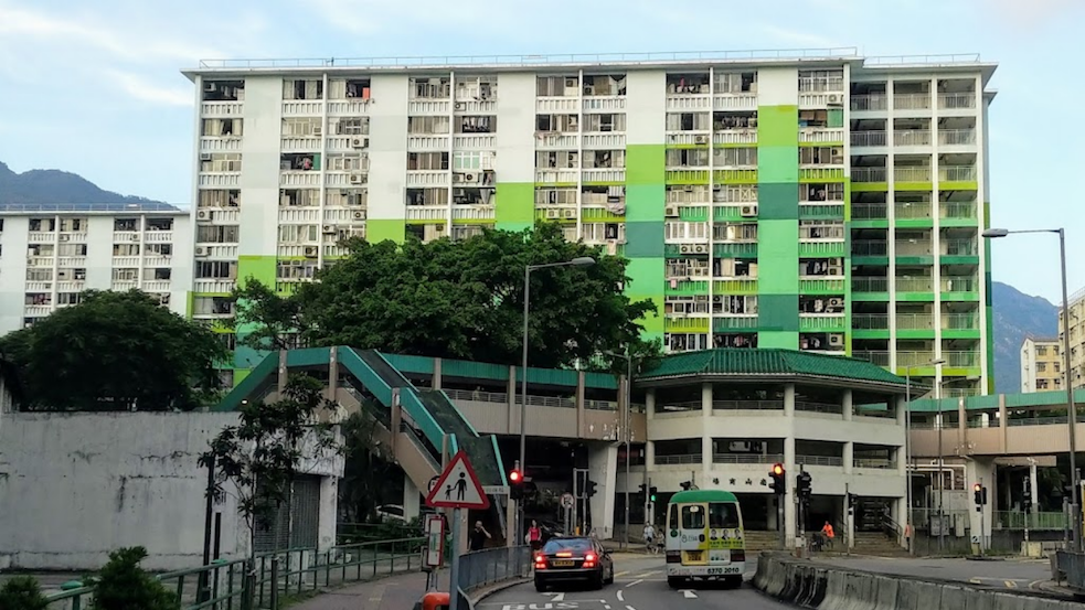 A unit in Nam Shan Estate, where a man allegedly stabbed his wife to death in 2018, is among the flats up for discounted rent. Photo: Google Maps/Philip Wai