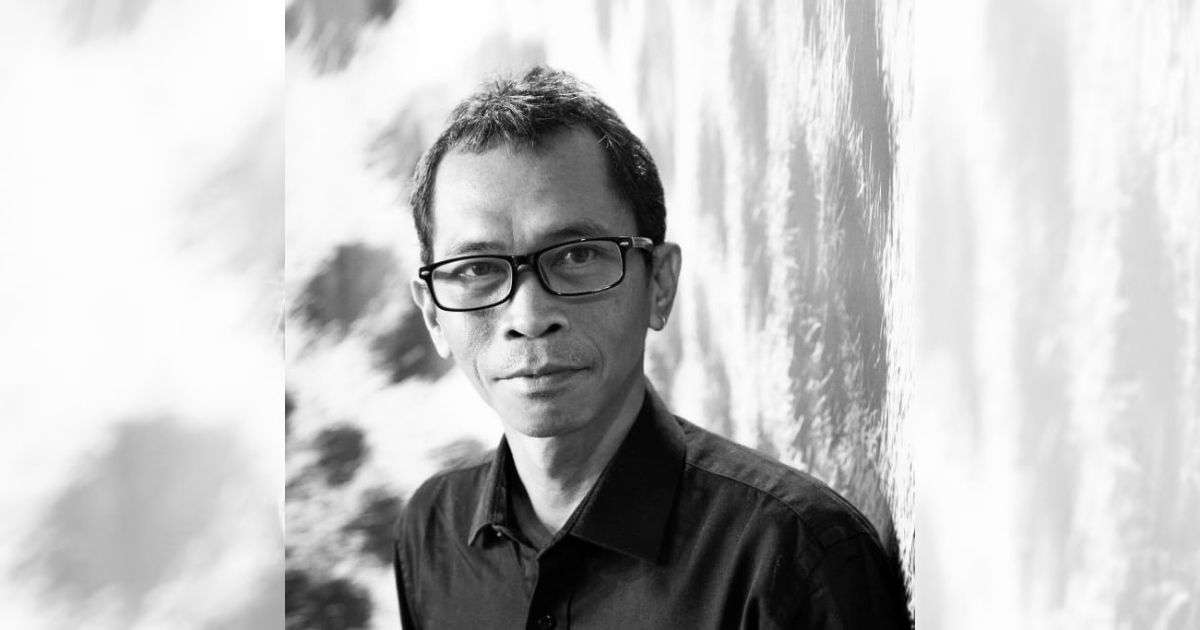 Actor, writer, and theater director Gunawan Maryanto, who famously portrayed missing Indonesian poet and activist Widji Thukul in a 2016 film, passed away yesterday evening. He was 45 years old. Photo: Instagram/@teatergarasi
