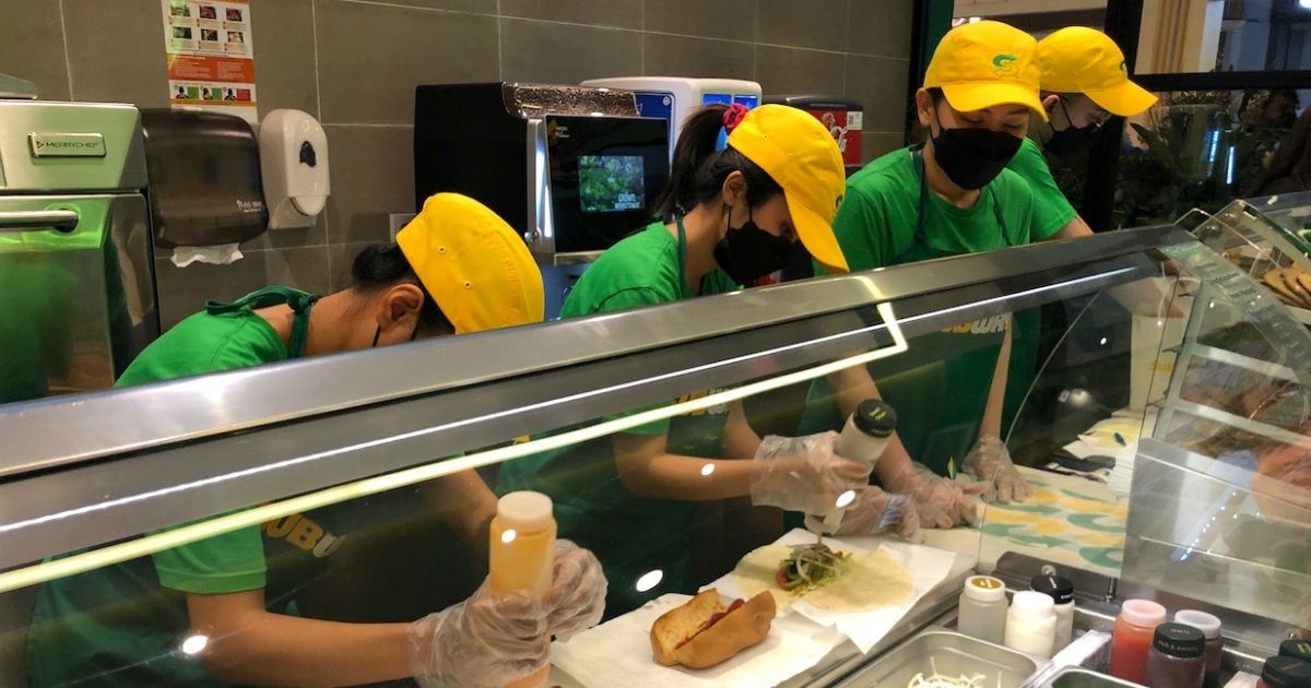 Subway opened its first Indonesian store on the first floor of Cilandak Townsquare (Citos) mall in South Jakarta today. Photo: Nadia Vetta Hamid for Coconuts Media
