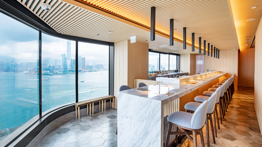 Diners at Wa-En Kappo are treated to a panaromic view of Victoria Harbor. Photo: Wa-En Kappo