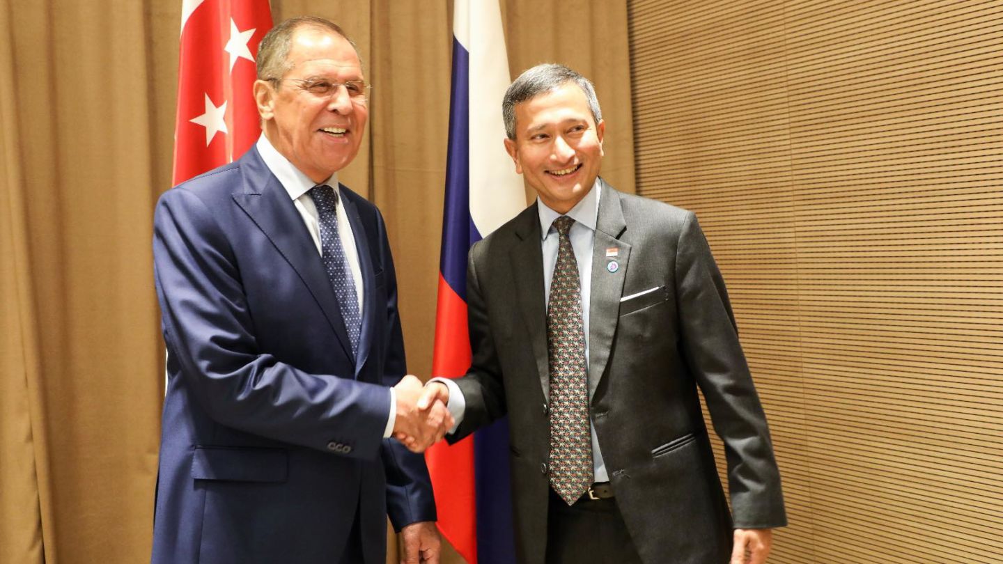 Singapore’s Foreign Affairs Minister Vivian Balakrishnan and Russian Foreign Minister Sergey Lavrov in a 2018 photo. Photo: Vivian Balakrishnan/Facebook
