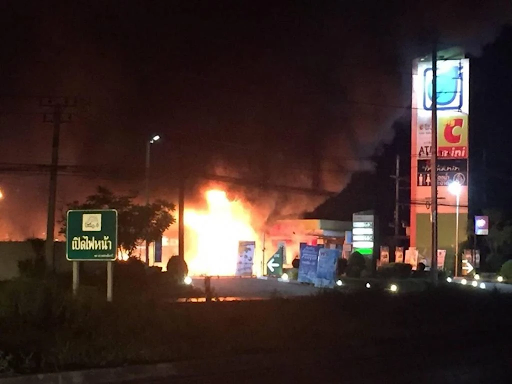 A fire rages Tuesday night at a Banchak gas station in Pattani province. Photo: Pattani Provincial Police