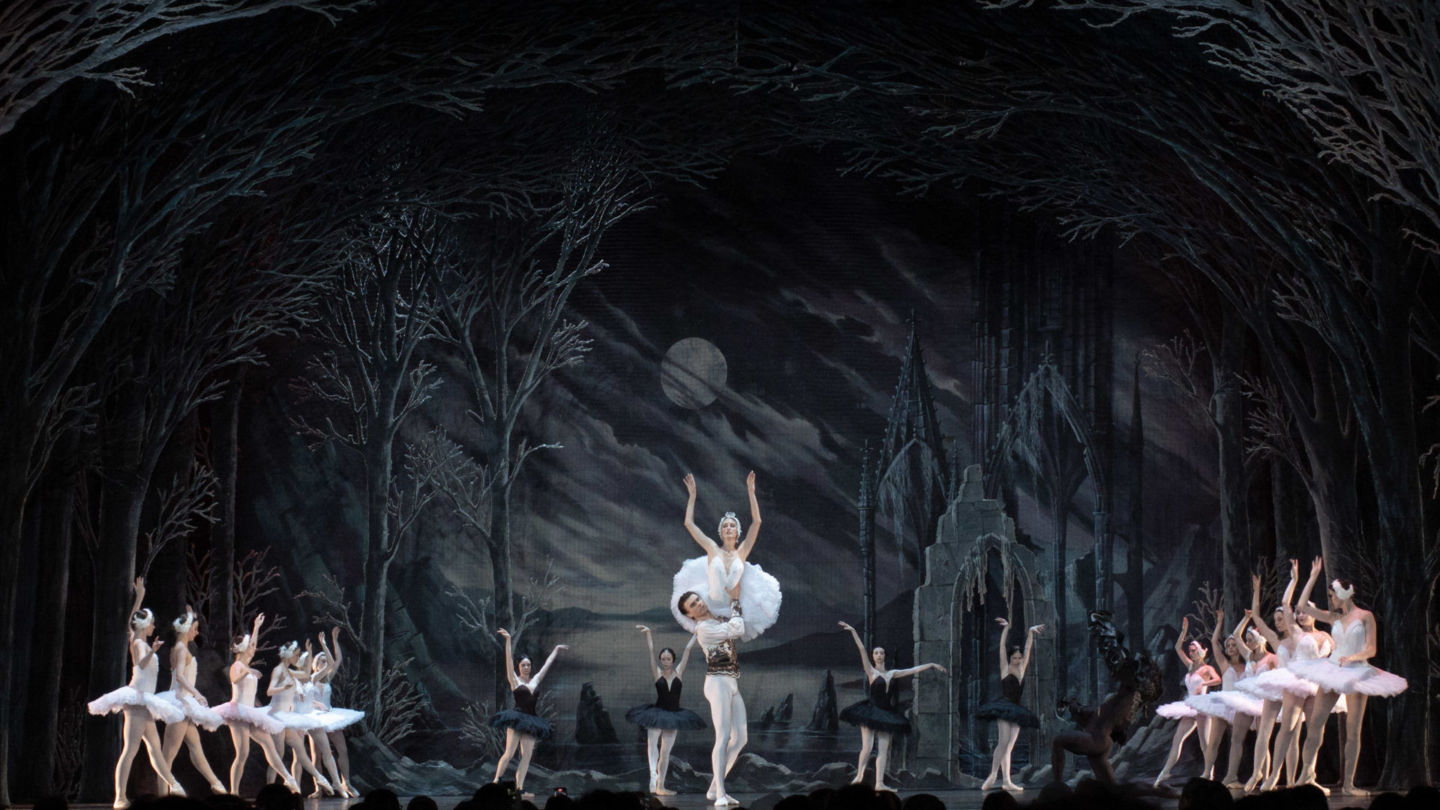 ‘Swan Lake’ by The United Ukrainian Ballet at the Sands Theatre in Marina Bay Sands. Photo: Carolyn Teo/Coconuts
