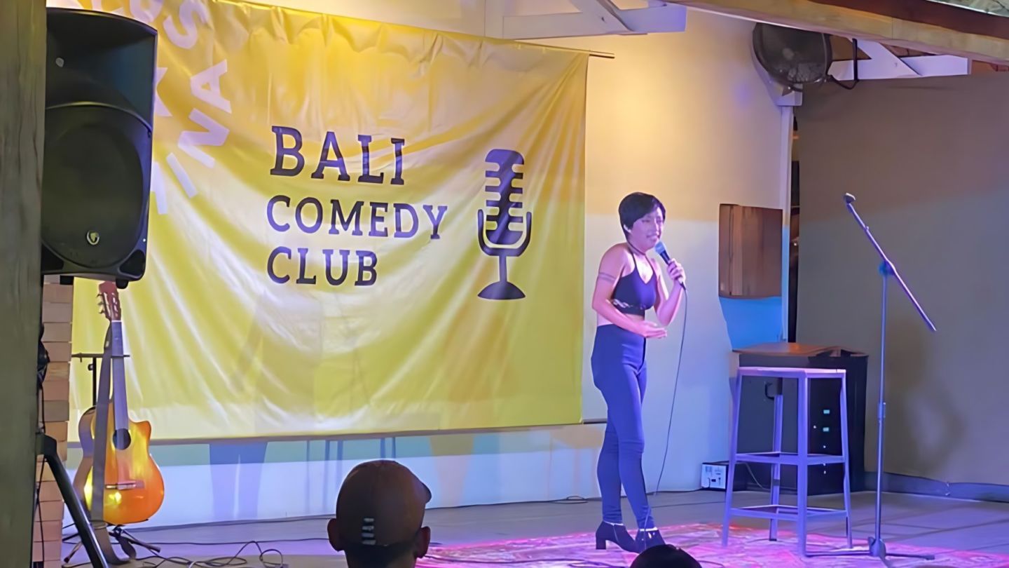 Annie Yang performing at a Bali Comedy Club showcase. Photo: Bali Comedy Club