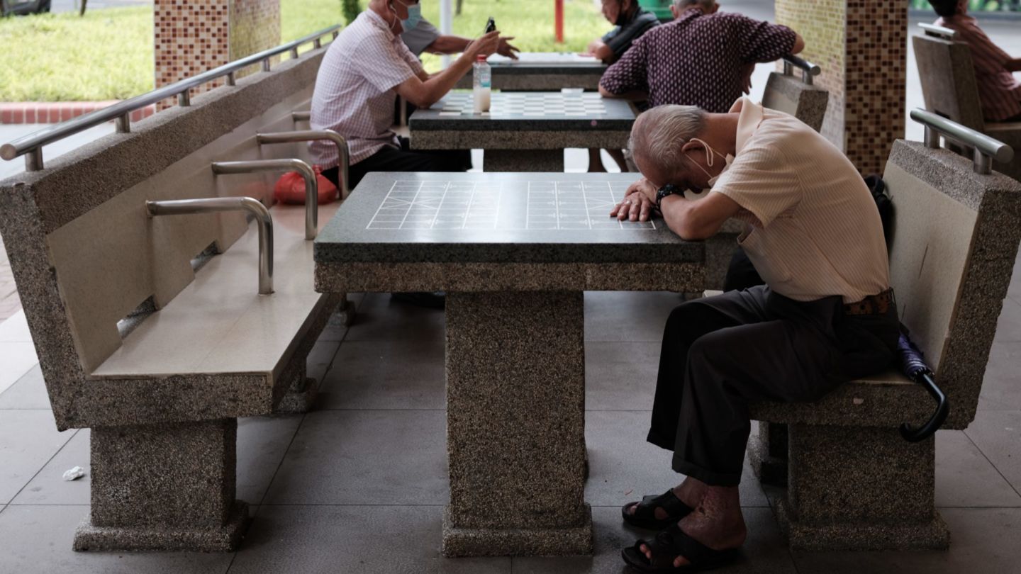 Elderly in Singapore. Photo: Unsplash